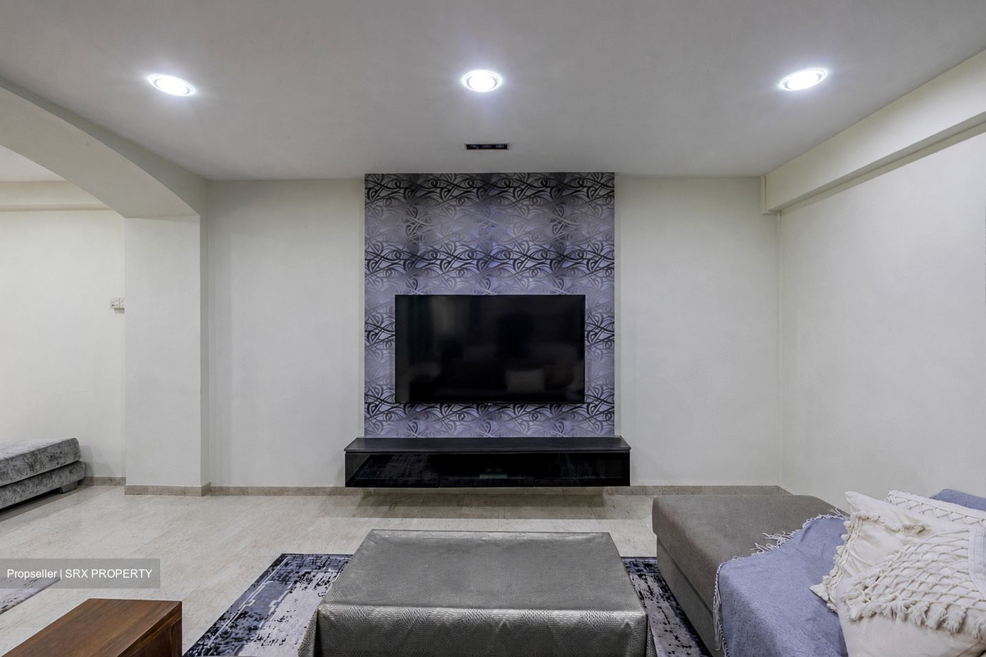 Blk 286B Toh Guan Road (Jurong East), HDB Executive #580215011